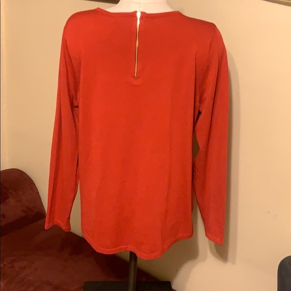 Sweater - Picture 2 of 3